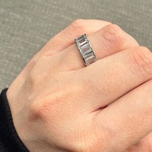 Silver Emerald Rectangular Stone Ring size 5